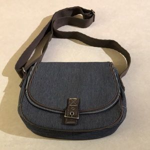 Thirty-One Free To Be Crossbody NWOT!
